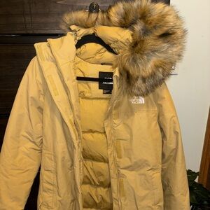 North face arctic women's parka